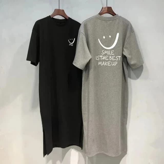 Damska letnia nowa sukienka T-shirt z krótkim rękawem, luźna, o średniej długości, za kolano.