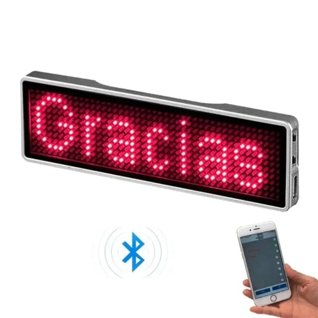 Akumulatorowa cyfrowa plakietka LED Bluetooth Insignia DIY Programowalna przewijana tablica ogłoszeń Mini wyświetlacz LED Etykieta z imieniem LED