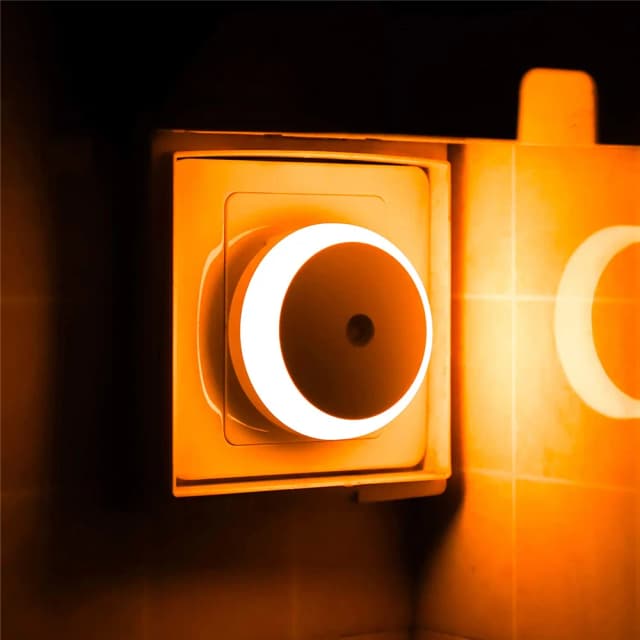 Lampka nocna LED Inteligentny czujnik nocny Okrągła wtyczka w ścianie Lampka nocna Łazienka Dom Kuchnia Przedpokój Schody Sypialnia Lampka nocna