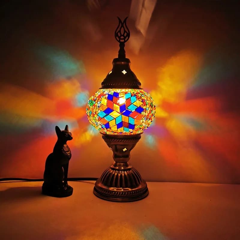 Ręcznie robiona lampa stołowa turecki witraż abażur sztuka Vintage romantyczna mozaika pulpit dekoracyjne światła szafka nocna lampka nocna
