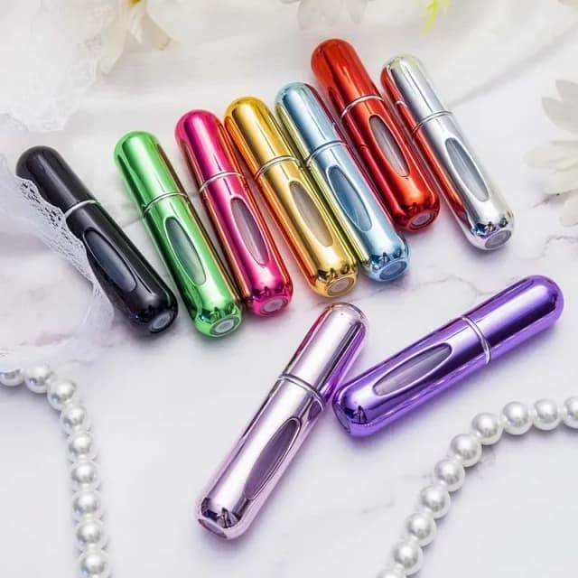 Podróżne mini perfumy Pojemnik z atomizerem do wielokrotnego napełniania Przenośny rozmiar podróżny Etui z pompką zapachową Zapach Pusta butelka z rozpylaczem 5 ml